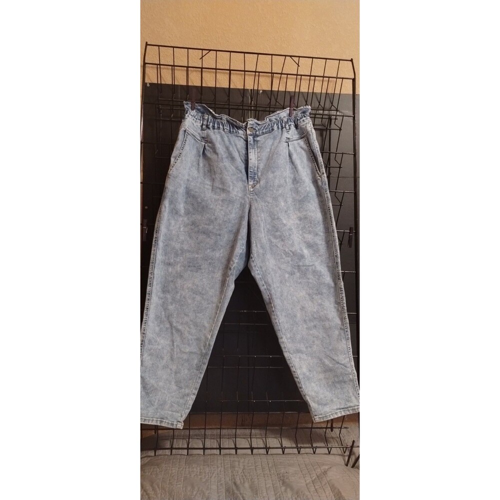 Vintage America Women's High Rise Mom Jeans Light Wash Relaxed Fit Size 20